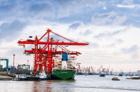 天津貨代行業(yè)的創(chuàng)新之路，探討其如何成為國際物流的佼佼者