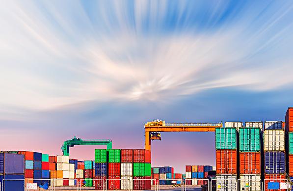 意大利海運物流的發展現狀以及相關的優勢和挑戰是怎樣的？