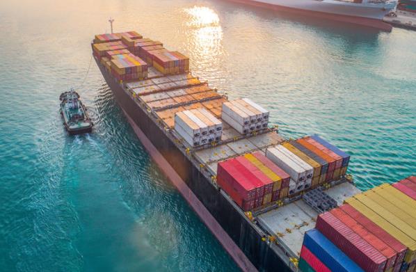 國際物流作為支撐網購產業的重要一環，正面臨著諸多的挑戰和機遇