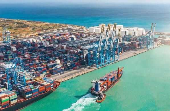 國際貨運代理的重要性、工作內容以及面臨的挑戰有哪些？