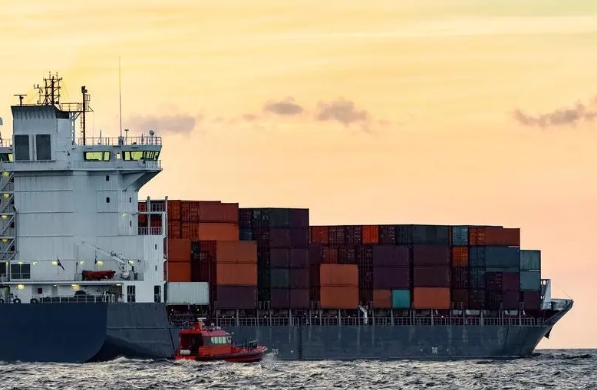 貨運代理不僅是物流鏈條中的關鍵環節，更是連接世界貿易的隱形橋梁