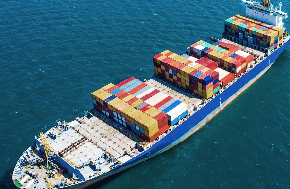 上海貨代公司為上海的國際貿易和經濟發展做出了巨大貢獻