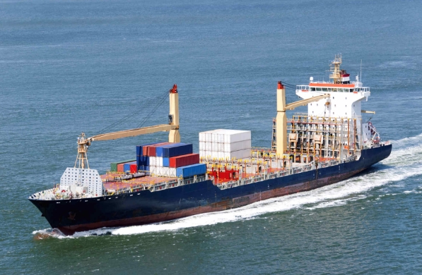 美國國際物流支撐了美國的經(jīng)濟(jì)運(yùn)作，還深刻影響了全球供應(yīng)鏈的發(fā)展